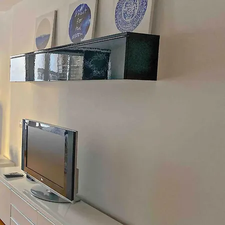 Amplio Estudio En Martianez